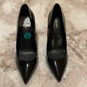 ALDO New black stilettos heels